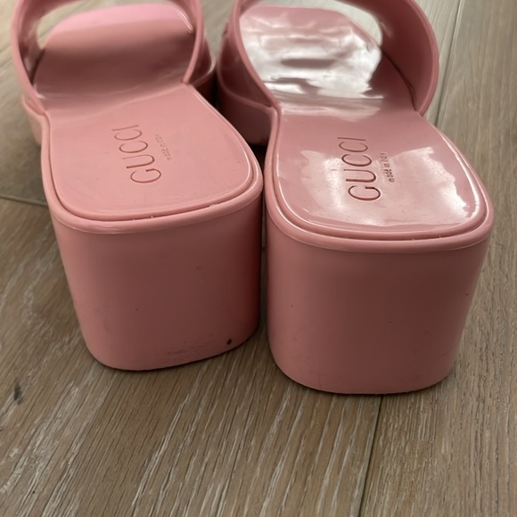 Pink Gucci rubber platform size 5 - Picture 3 of 4